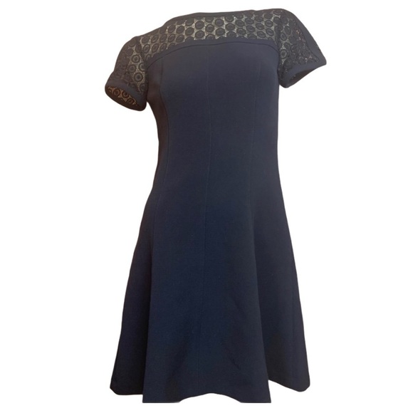 ANN Taylor Dress with crotchet neckline - Picture 7 of 9